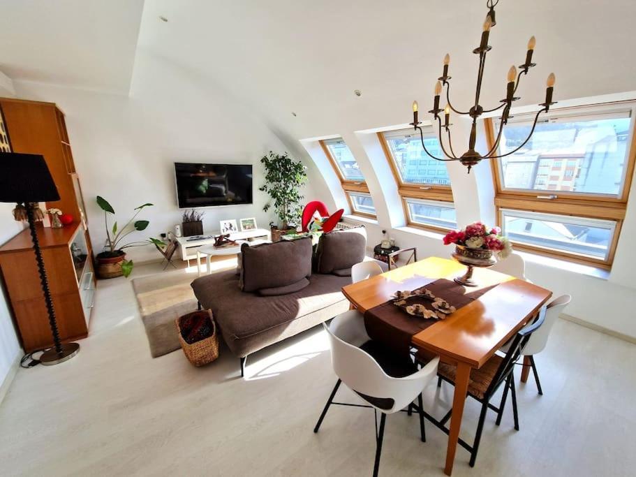Apartamento Deluxe Vistas Al Mar Burela ภายนอก รูปภาพ