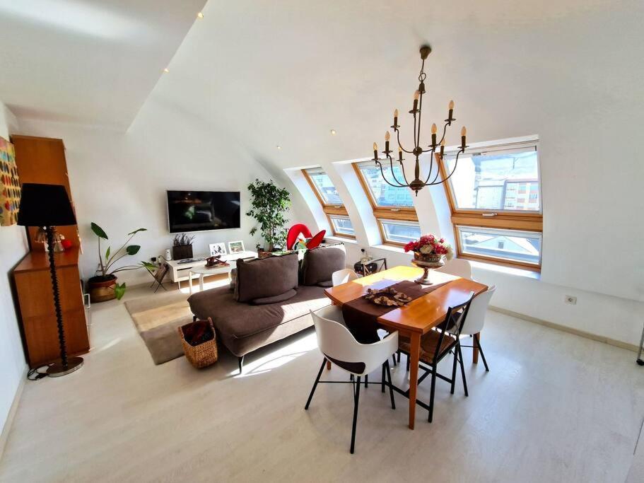 Apartamento Deluxe Vistas Al Mar Burela ภายนอก รูปภาพ