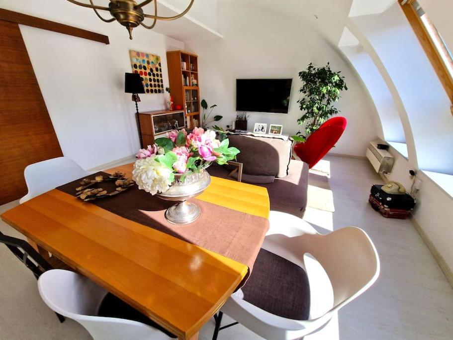 Apartamento Deluxe Vistas Al Mar Burela ภายนอก รูปภาพ