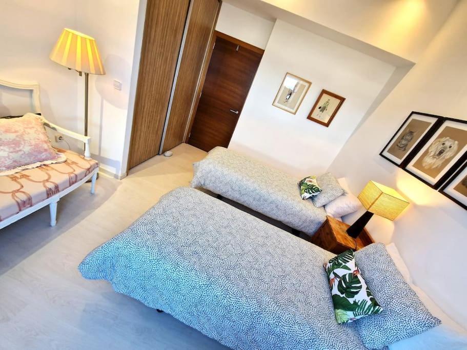 Apartamento Deluxe Vistas Al Mar Burela ภายนอก รูปภาพ
